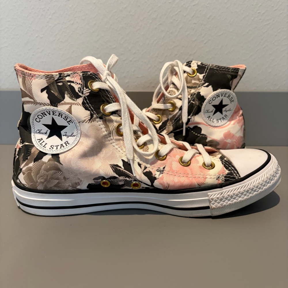 Converse All Star Light Pink & Black Floral High Top Lace Up Sneakers Size 8